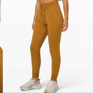 Warm Down High Rise Jogger Modal